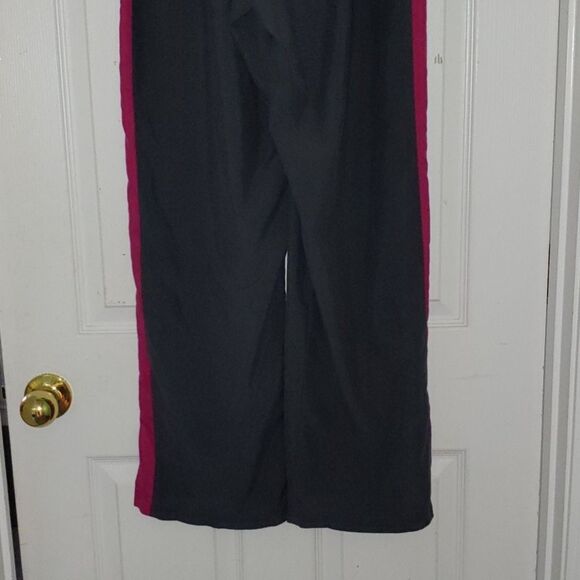 Nike Gray workout pants Sz L (12-14) - Picture 5 of 8